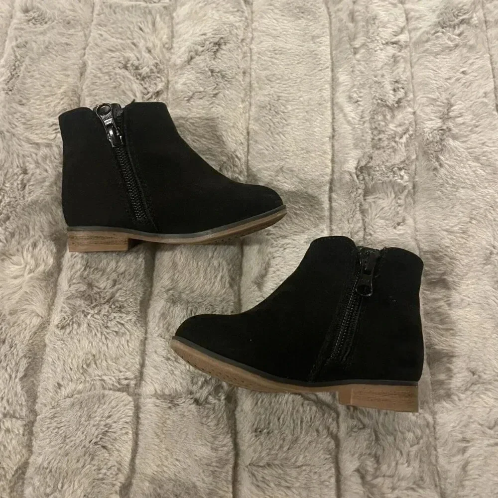 Cat & Jack Black Suede Penelope Ankle Boots, Size 6 Toddler Girl, Zip Up